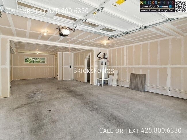Building Photo - 516 Firewillow St NW