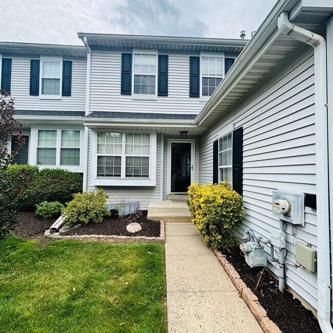Building Photo - Spacious 3-Bedroom, 3-Bathroom Townhome with Finished Basement, Garage & Fenced Yard
