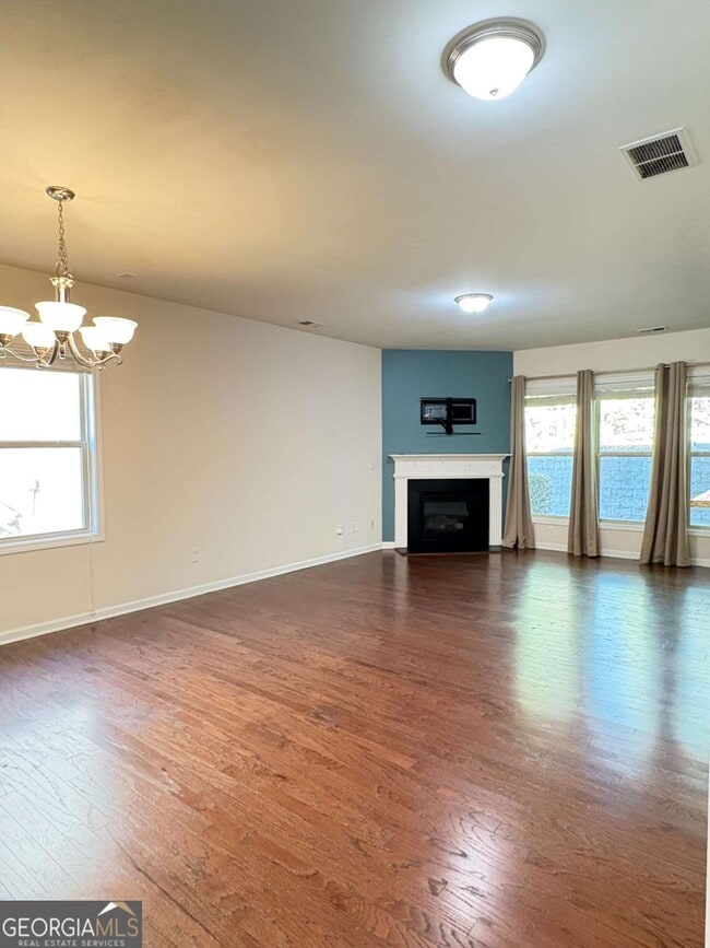 Building Photo - 3462 New Fawn Ln