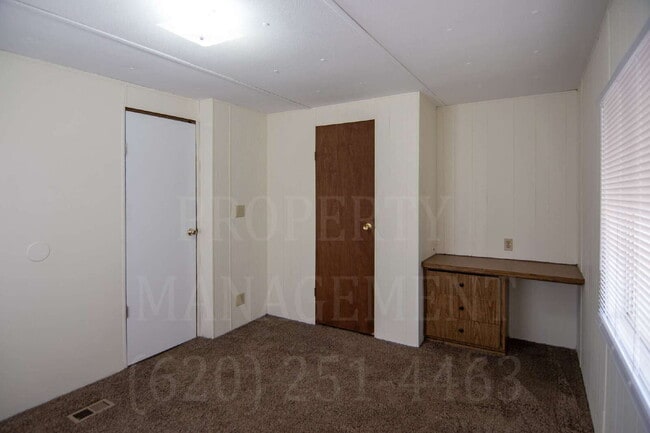 Building Photo - 2-Bedroom 1-Bathroom Home