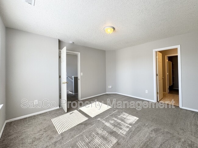 Building Photo - 1583 NE Jessica Loop