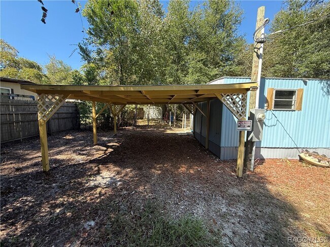 Building Photo - 7146 N Carl G Rose Hwy