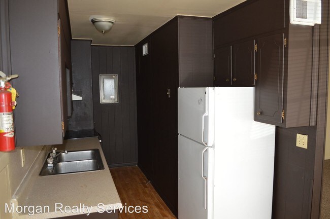 Building Photo - 1802 Polly Reed Dr