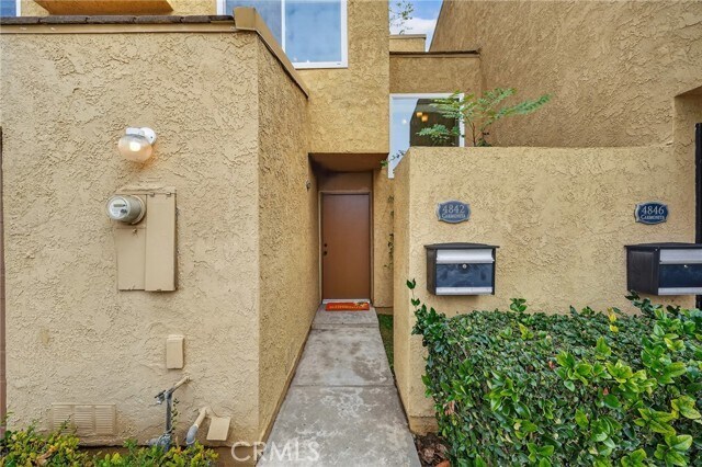 Building Photo - 4842 Carmonita Ln