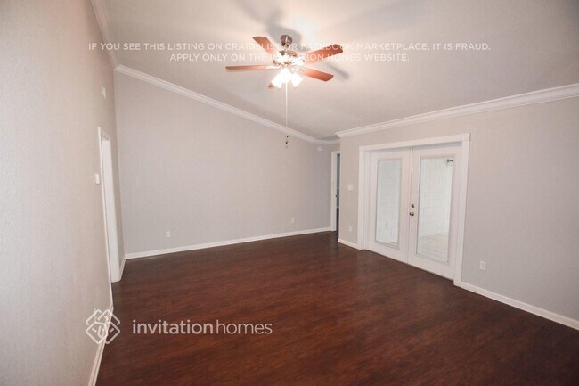 Building Photo - 3061 Nicholson Dr