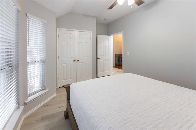 Building Photo - 2405 Pinehurst Ct