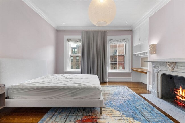 Building Photo - 321 Beacon St