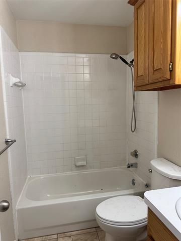 Building Photo - 1519 Hayloft Ln