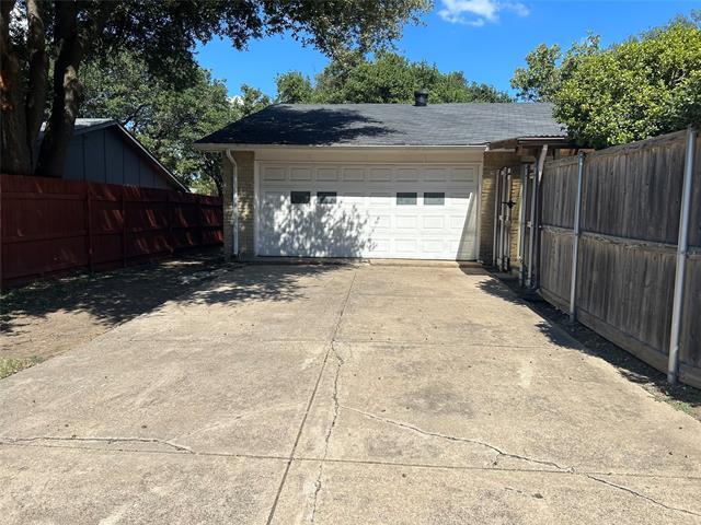 Building Photo - 1428 Everglades Dr