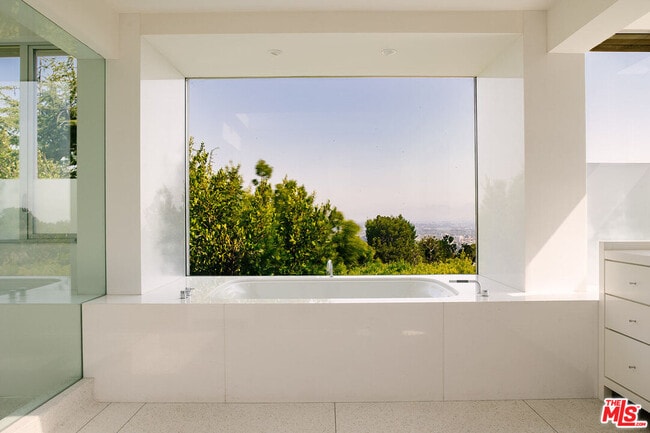 Building Photo - 1470 Carla Ridge
