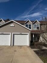 Building Photo - 1360 Meadow Run