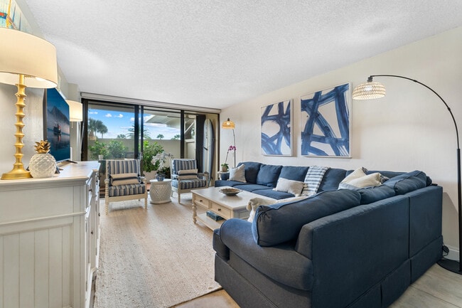 Building Photo - 225 S Beach Rd