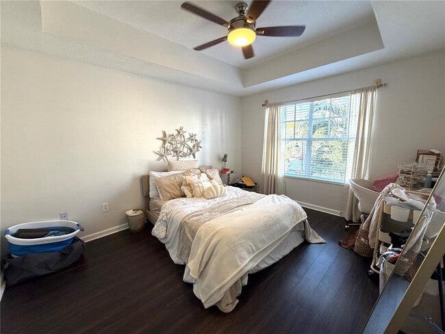 Building Photo - 800 S Dakota Ave