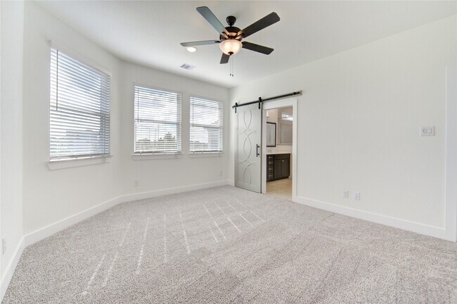 Building Photo - 7630 Meadow Mouse Ln