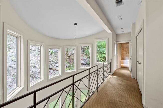 Building Photo - 3307 Rivercrest Dr