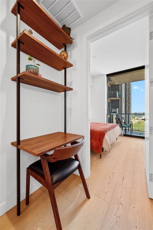 Building Photo - 44 East Ave