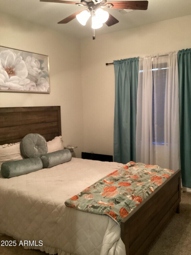 Building Photo - 18696 W Illini St