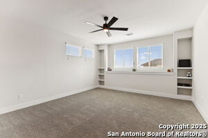 Building Photo - 462 Vamanos