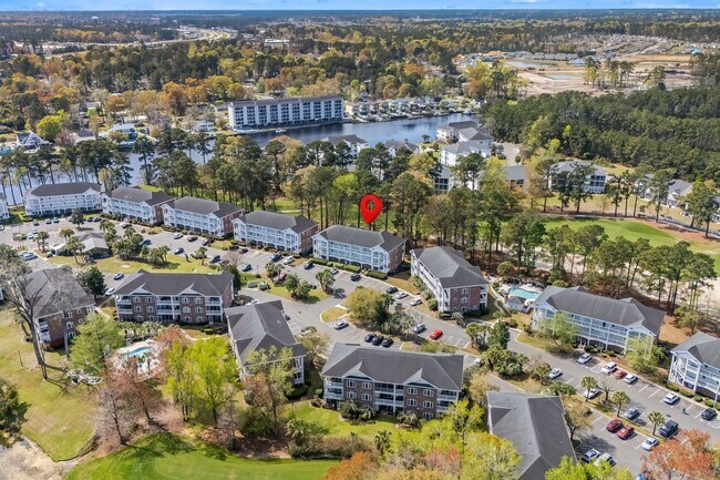Building Photo - 686 Riverwalk Dr