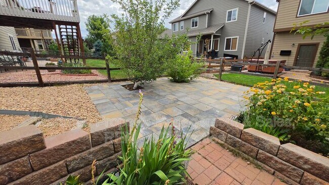 Building Photo - 907 Salmon Pond Way