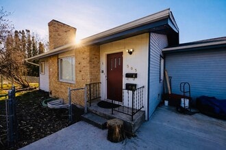 Building Photo - 505 W C St