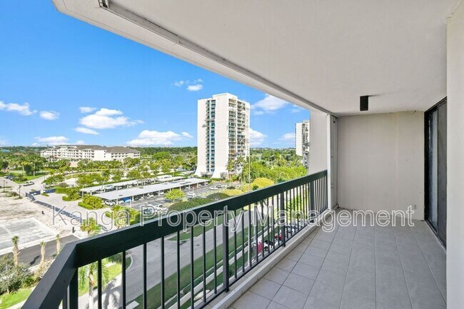 Building Photo - 2425 Presidential Way