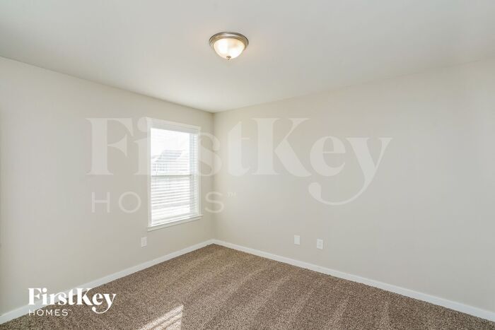 Building Photo - 2 Shorthorn Ct