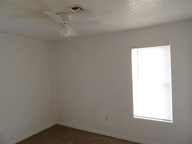 Building Photo - 2828 Mobley