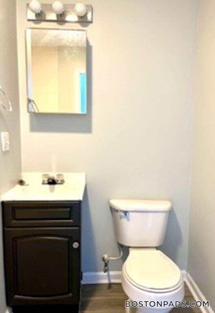 Building Photo - 50 Franklin St