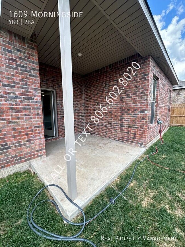 Building Photo - 1609 Morningside-