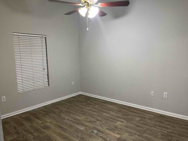 Building Photo - 9536 Armelle Way
