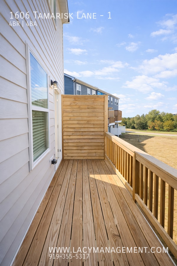 Building Photo - 1606 Tamarisk Ln