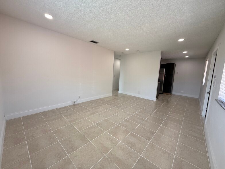 Living Room - 821 SW 9th St
