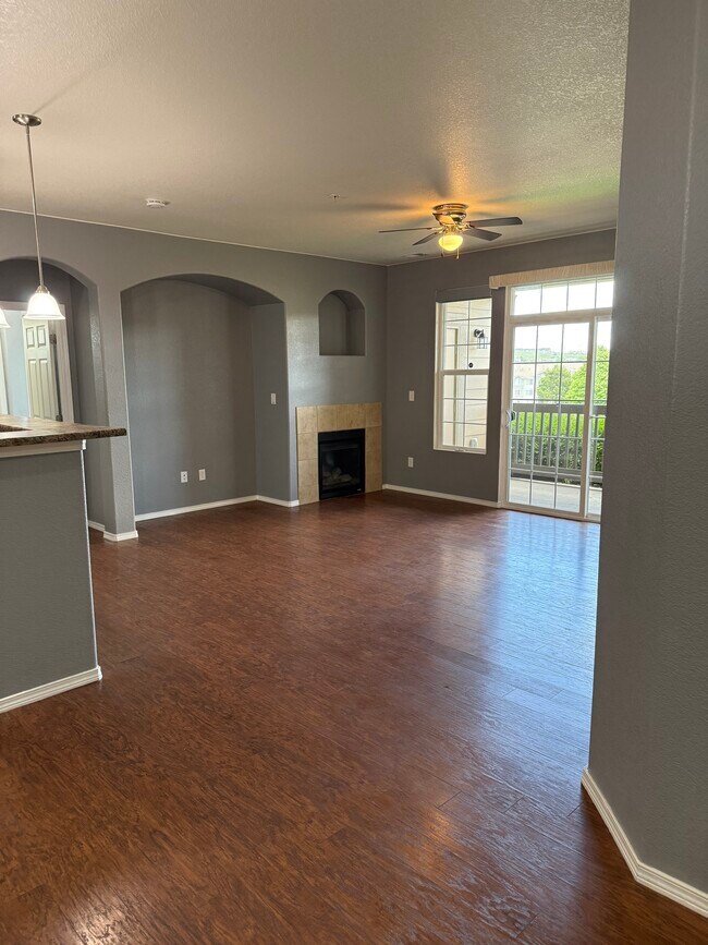Building Photo - 4835 Wells Branch Heights