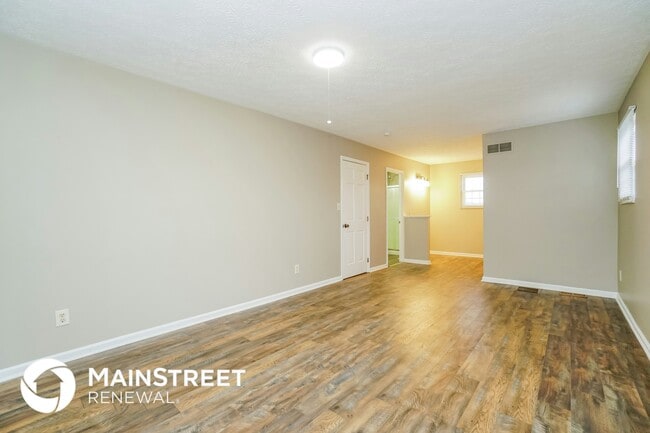 Building Photo - 1309 Hanson St