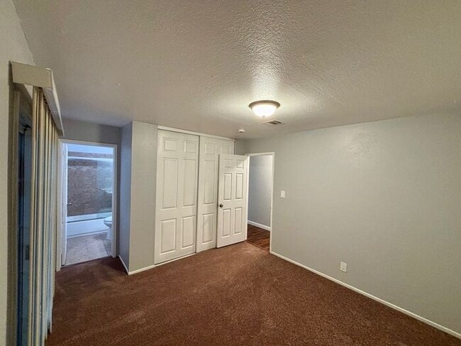 Building Photo - 3+ Bed 2 Bath House in Richmond -- AVAILABLE NOW !!