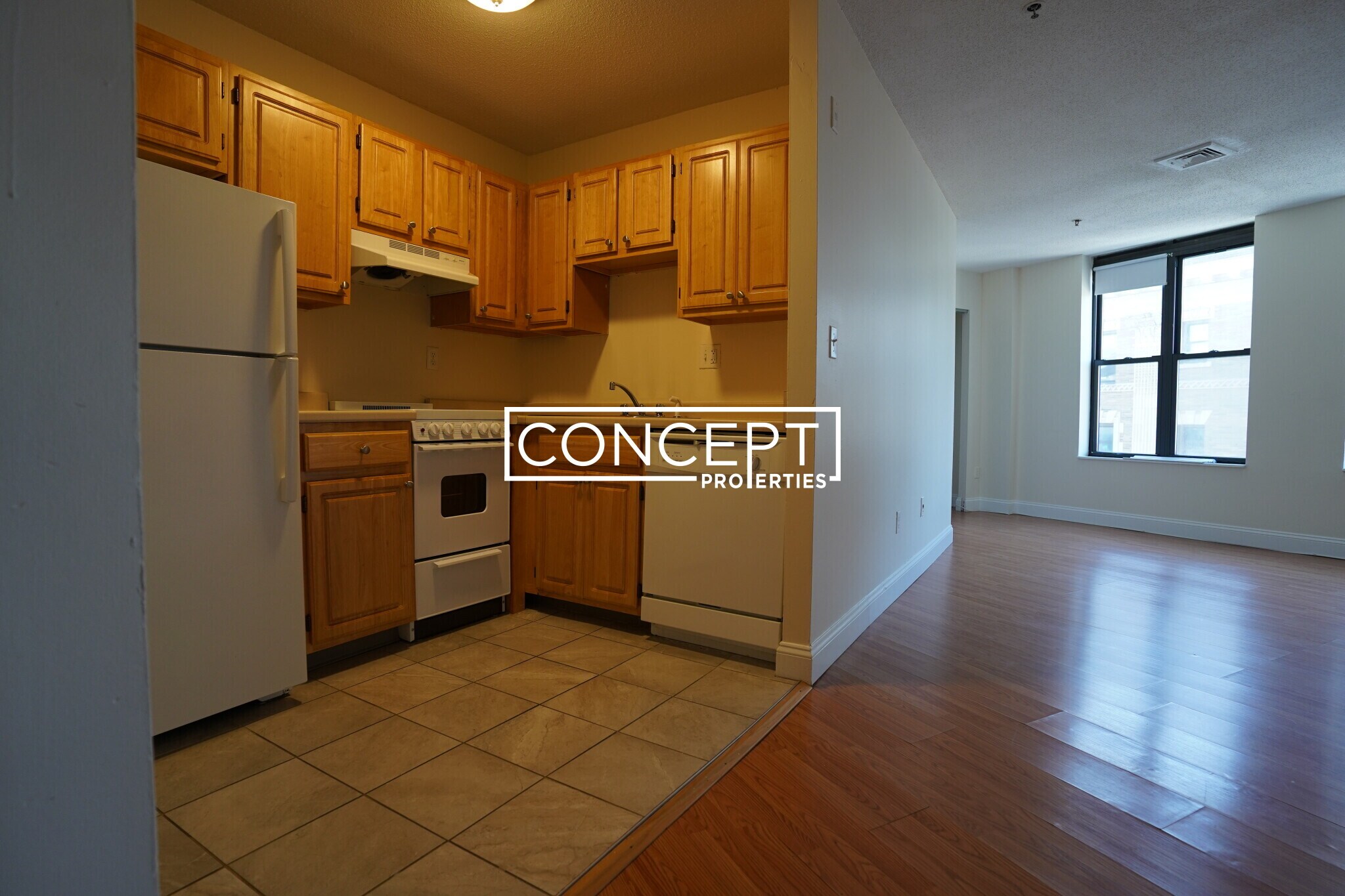 Building Photo - 1126 Boylston St