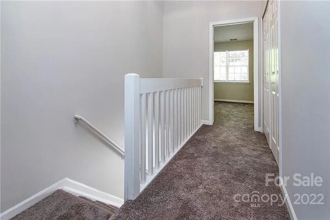 Building Photo - Charming 2BR Townhome in Charlotte