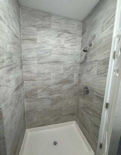 Building Photo - 159 Jaques St