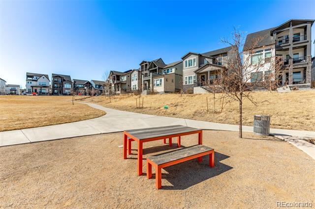 Building Photo - 16722 Umatilla St