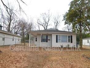 Building Photo - 416 E 19th St