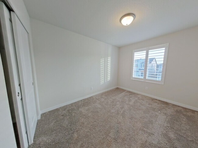 Building Photo - Newer Construction 3 Bedroom House ~ NW Corvallis ~ Pet Friendly