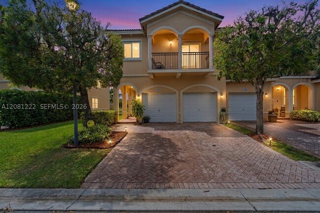 Building Photo - 16570 SW 70th St