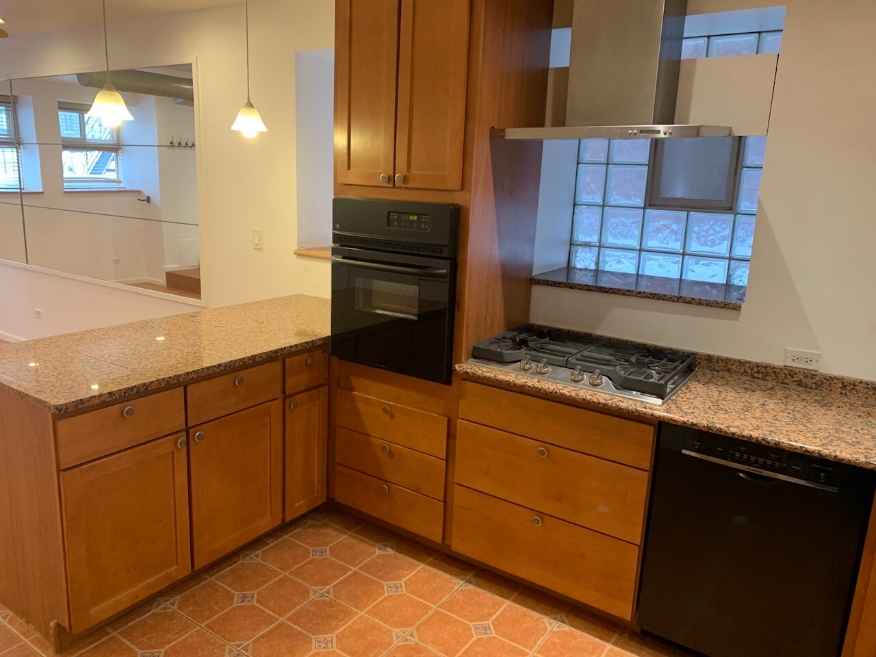 Building Photo - 2620 Dayton N St