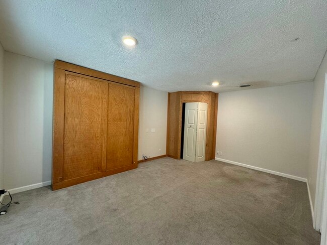 Building Photo - 4226 Dorman Rd