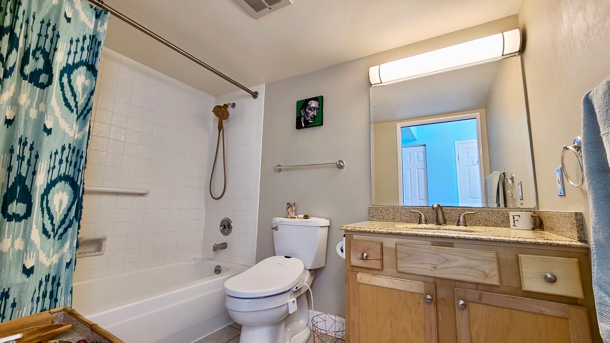 Master Bedroom Bathroom 1 - 1301 Speer Blvd