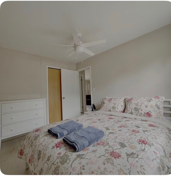 Building Photo - 5224 NE 62nd Ave