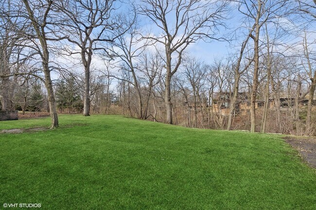 Building Photo - 155 S Deere Park Dr