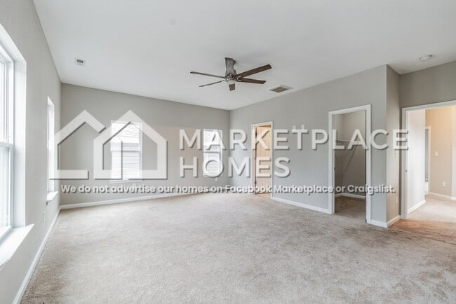 Building Photo - 2529 Tidewater Dr