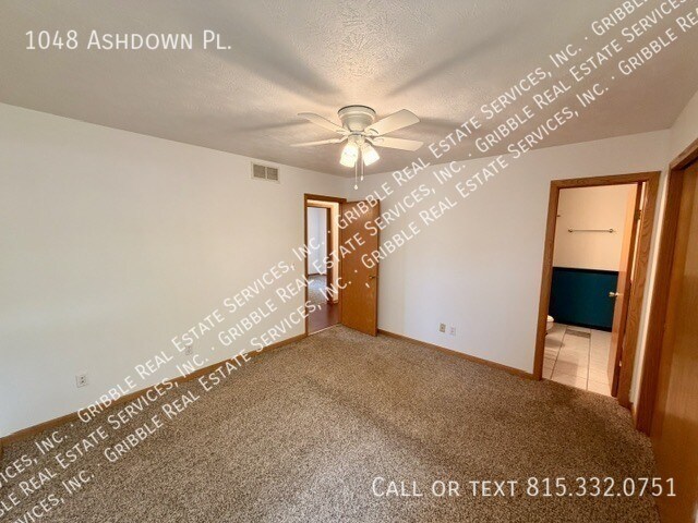 Building Photo - 1048 Ashdown Pl